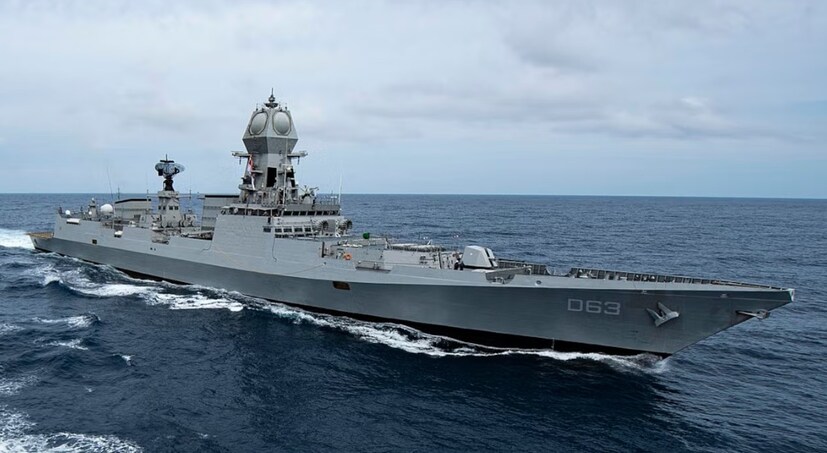 Indian Navy: ধরা পড়বে না রাডারে, ভারতের হাতে এল ভয়ঙ্কর যুদ্ধজাহাজ তমাল! ব্রাহ্মস নিয়ে নজর রাখবে পাকিস্তানে