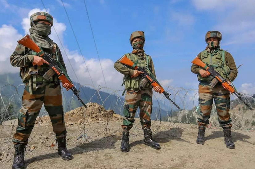 এটা জানা উচিত যে ১৯৭১ সালের যুদ্ধের সময় ভারত পাকিস্তানি বিমানের জন্য আকাশসীমা বন্ধ করে দিয়েছিল। এর ফলে পাকিস্তানের পক্ষে বাংলাদেশে পৌঁছানো খুব কঠিন হয়ে পড়ে। ভারতের এই কৌশলগত সিদ্ধান্ত যুদ্ধের উপর গভীর প্রভাব ফেলে এবং পাকিস্তানি সেনাবাহিনী বাংলাদেশে ভয়াবহ পরাজয়ের সম্মুখীন হয়।