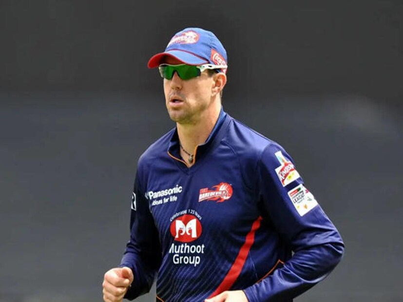 ২০২০ সালের আইপিএল ফাইনালে হেরে গিয়েছিল দিল্লি ক্যাপিটালস। শনিবার, ৫ এপ্রিল, ২০২৫ তারিখে চেন্নাই সুপার কিংসকে ২৫ রানে পরাজিত করে তারা। কেভিন পিটারসেন সেই খেলার পরেই অল্প সময়ের জন্য দল ত্যাগ করেছেন।