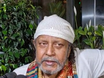 Mithun Chakraborty: ‘রাম ভগবানের কাছে প্রার্থনা করি, যাঁদের চাকরি গিয়েছে, তাঁদের ভাল হোক’, রামনবমীতে বারাসতে মিঠুন Mithun Chakraborty: ‘রাম ভগবানের কাছে প্রার্থনা করি, যাঁদের চাকরি গিয়েছে, তাঁদের ভাল হোক’, রামনবমীতে বারাসতে মিঠুন