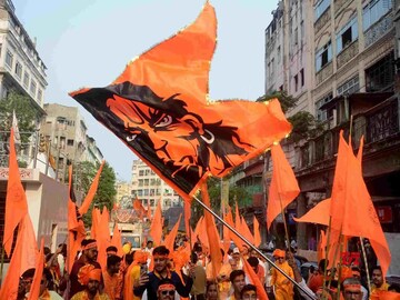 দিকেদিকে শুরু মিছিল