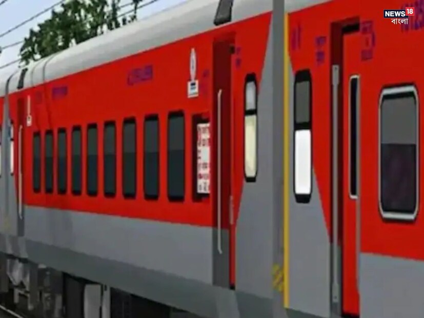 সম্প্রতি সোশ্যাল মিডিয়ায় ভাইরাল হওয়া এমনই এই ভিডিওতে যা দেখা যায় তা রীতিমতো শোরগোল ফেলে দিয়েছে নেটপাড়ায়। এখনও ট্রেন্ড করা এই ভিডিওর দৃশ্য চমকে দেবে আপনাকে। Representative Image 