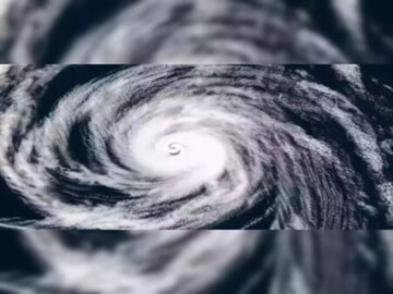 তেড়েফুঁড়ে আসছে...! অতি ভারী বৃষ্টি কাঁপাবে ৫ রাজ্য, বজ্রবিদ্যুৎ-ঝড়-জল দমকা হাওয়ার হুঁশিয়ার