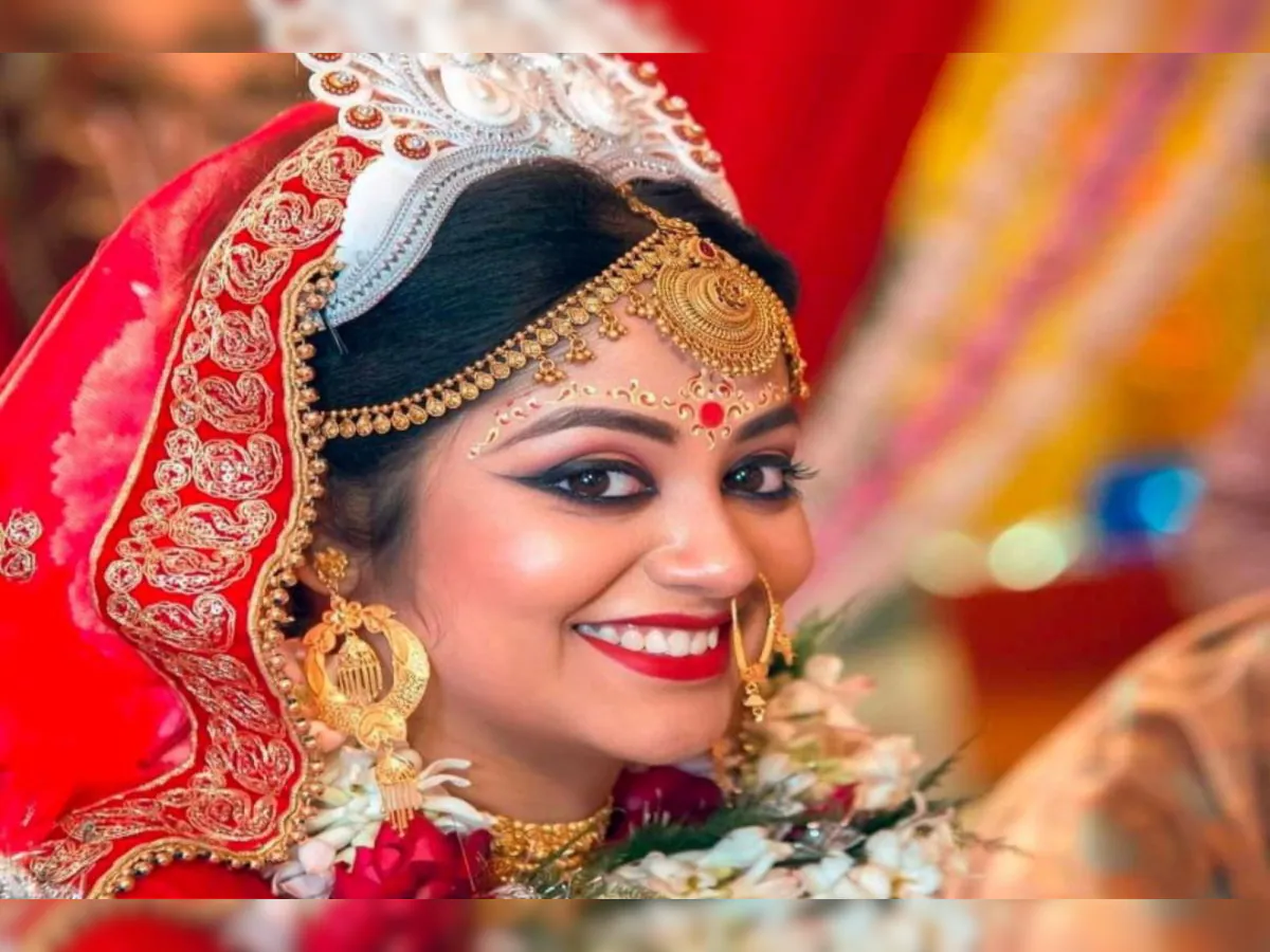 সেন্টার ফর মেন্টাল হেলথের প্রতিষ্ঠাতা এবং প্রধান ক্লিনিক্যাল সাইকোলজিস্ট নুপুর ঢাকেফালকরকে এই প্রসঙ্গে তাঁর পরামর্শে বলনে, &quot;বিয়ের জন্য প্রস্তুত থাকা গভীর ভালোবাসার বাইরেও বেশ কয়েকটি বিষয়ে বিস্তৃত। এর পিছনে ব্যক্তির মূল্যবোধ, প্রতিশ্রুতি এবং মানসিক স্থায়িত্ব জড়িয়ে থাকে।&quot;