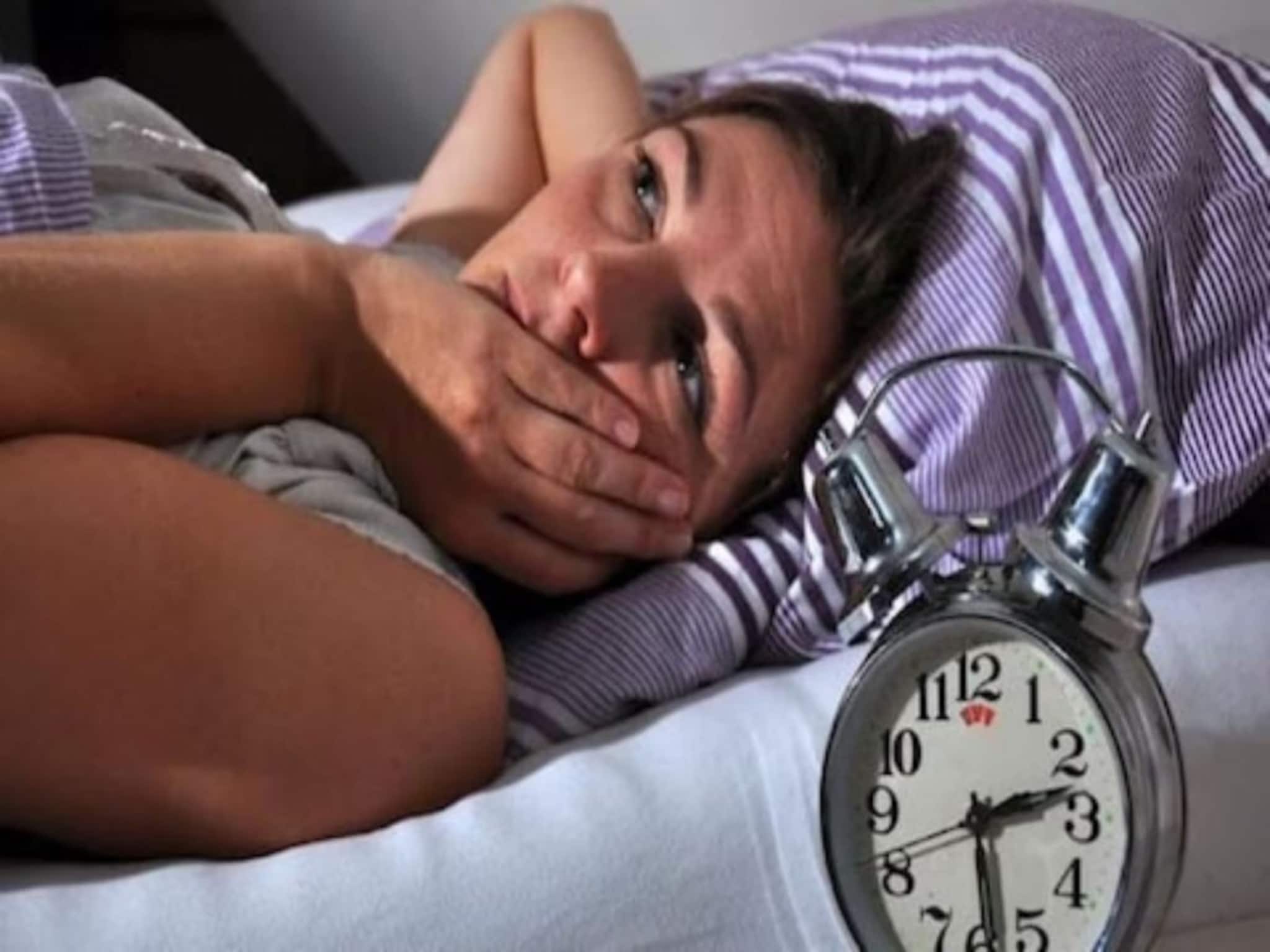 রোজ ২-৩-৪ টের সময় ঘুম ভাঙছে? শুভ নাকি অশুভ! কীসের ইঙ্গিত দিচ্ছে প্রকৃতি? জানুন প্রভাব রোজ ২-৩-৪ টের সময় ঘুম ভাঙছে? শুভ নাকি অশুভ! কীসের ইঙ্গিত দিচ্ছে প্রকৃতি? জানুন প্রভাব