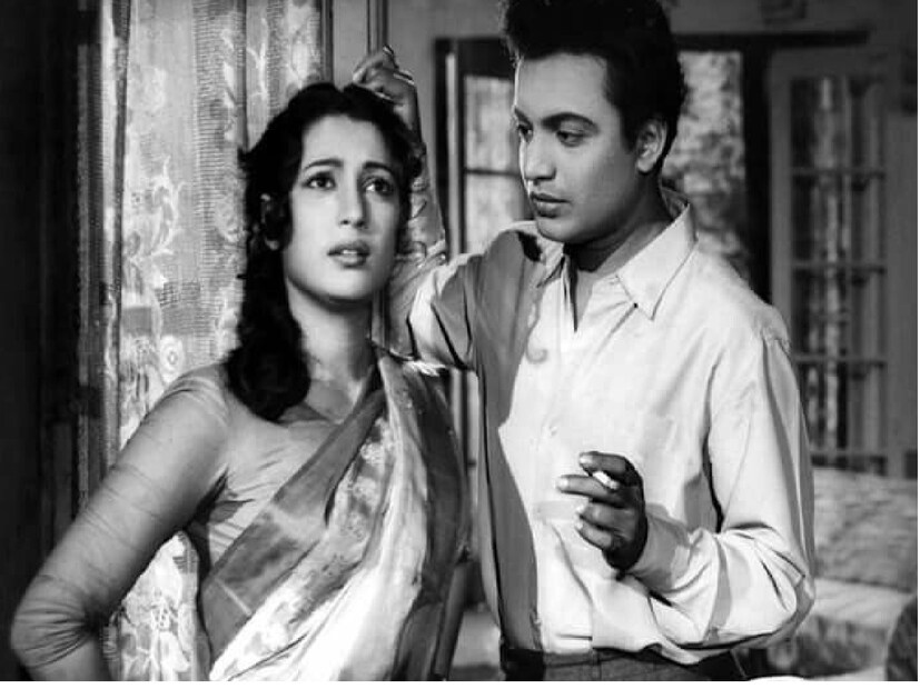 এদিকে মহানায়িক সুচিত্রা সেন সম্পর্কে বলেছিলেন,  “আমার উত্তমকুমার হওয়া হত না রমা না থাকলে ও আমাকে প্রতিনিয়ত অনুপ্রেরণা দিয়ে সাহস দিয়ে আজকের আমার আমি কে গড়ে তুলেছে..|