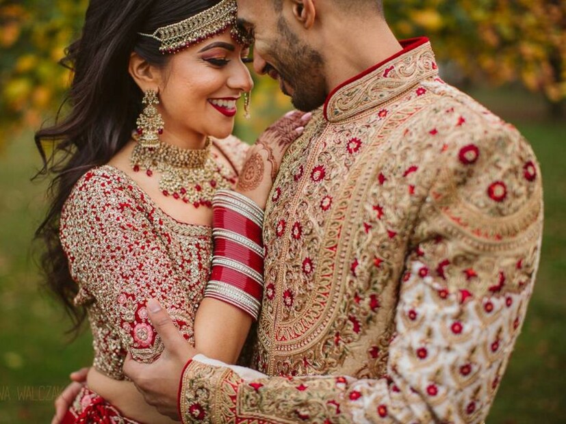 জার্নাল অফ সোশ্যাল সাইকোলজিক্যাল অ্যান্ড পার্সোনালিটি সায়েন্সে প্রকাশিত গবেষণার ফলাফলে দেখা গেছে যে, যারা সপ্তাহে একবার যৌনমিলন করেন তারা বেশি সুখী ছিলেন এবং যারা সপ্তাহে চার বা তার বেশি বার যৌনমিলন করেন তাদের সুখের মাত্রায় কিন্তু কোনও উল্লেখযোগ্য বৃদ্ধি ঘটেনি। তাই সংখ্যায় নয়, আদরে মনোযোগ দিন৷