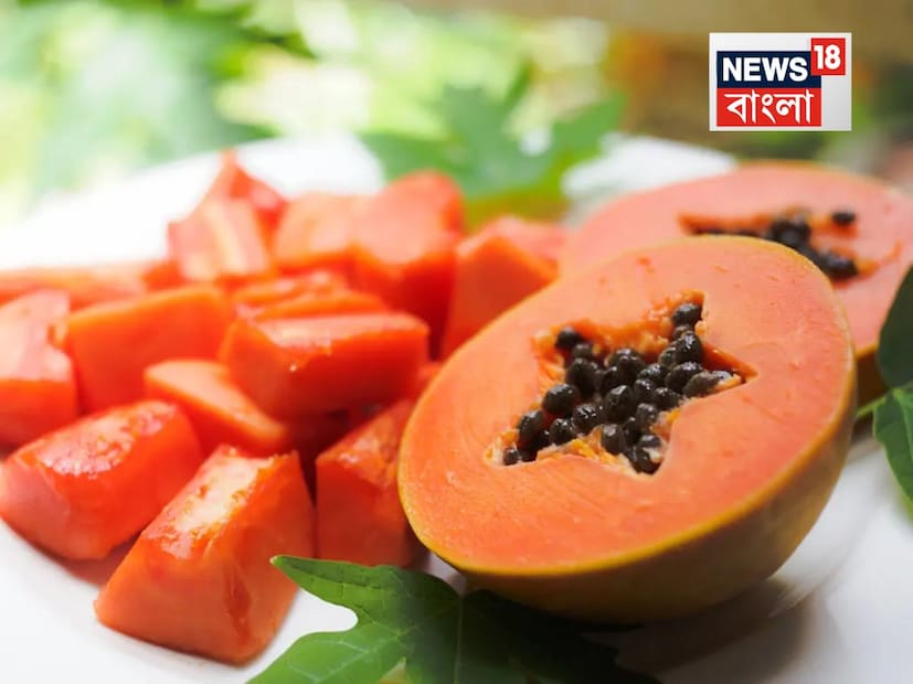 পেঁপে খাওয়ার কিছু পার্শ্বপ্রতিক্রিয়াও রয়েছে। ডায়েটিসিয়ান ডাঃ কবিতা পূজারার মতে, কিছু মানুষের পেঁপে খাওয়া উচিত নয়। কারণ এতে উপস্থিত প্যাপেইন এনজাইম একটি শক্তিশালী অ্যালার্জেন, যা অনেকের শরীরেই স্বাস্থ্যগত সমস্যার কারণ হয়ে উঠতে পারে।