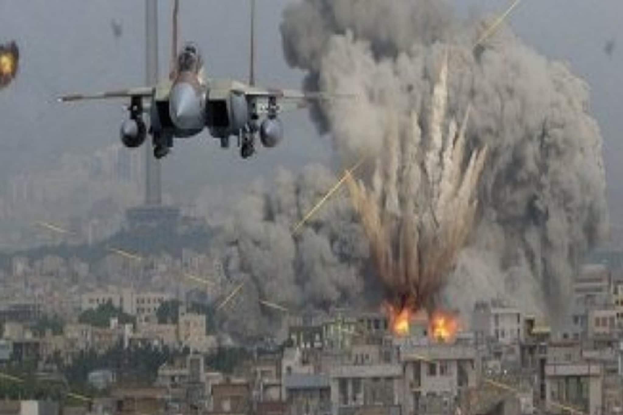 গভীর রাতে ইজরায়েলে ব্যালিস্টিক ক্ষেপণাস্ত্র হামলা! কোন দেশ হামলা চালাল জানেন?