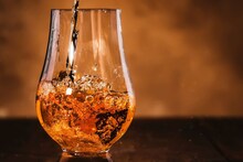 Liquor Price: মদের দাম বাড়ছে রাজ্যে, তবে শুধু এই লিকার পাবেন পুরোনো MRP-তে! ডিসেম্বর থেকে বাড়তি খরচ সুরাপ্রেমীদের