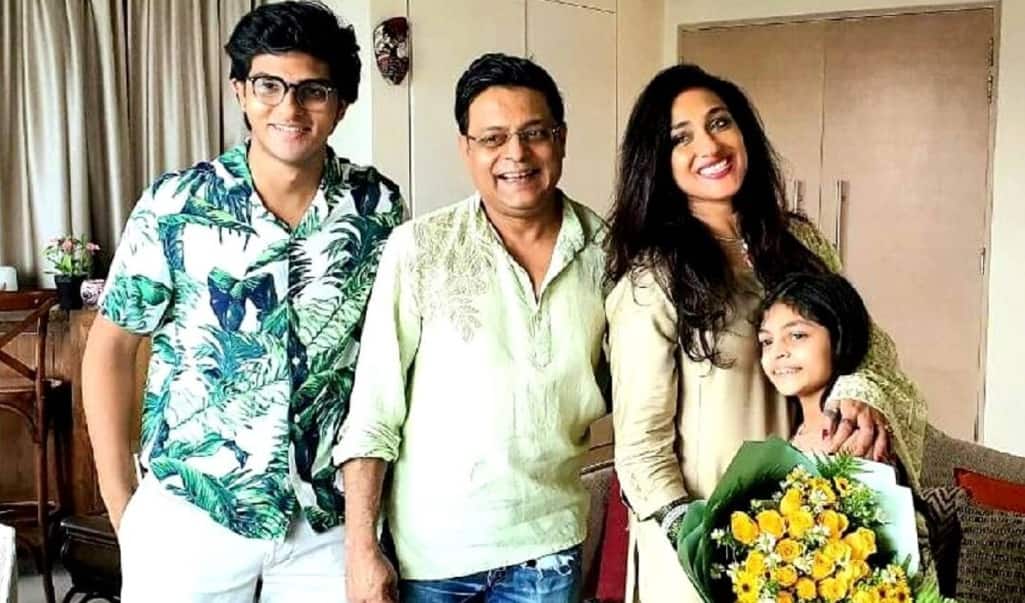  কাজে যেমন সফল নায়িকা তেমনই সংসারও করেন গুছিয়ে৷