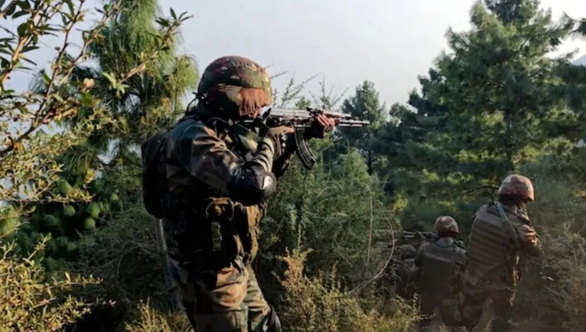 পাবলিক ওয়াইফাইয়ের জন্য ভিপিএন: পাবলিক ওয়াইফাই-এর সঙ্গে কানেক্ট করার সময় সব সময় ভিপিএন (ভার্চুয়াল প্রাইভেট নেটওয়ার্ক) ব্যবহার করা উচিত।