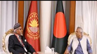 মহম্মদ ইউনূসের সঙ্গে বাংলাদেশের প্রাক্তন সেনাকর্তা ফজলুর রহমান৷ 