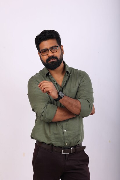 বিশ্বরূপ চক্রবর্তী