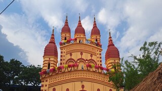 পটাশপুরে দক্ষিণেশ্বরের আদলে তৈরি নতুন কালী মন্দির৷