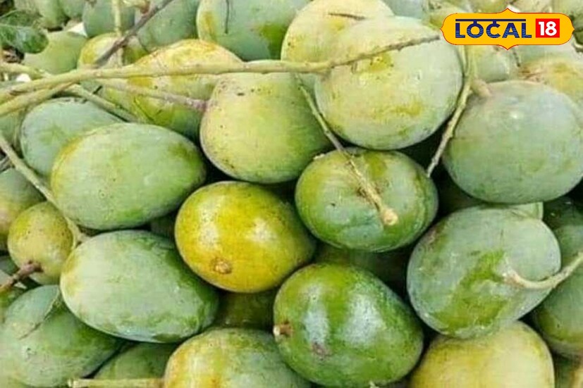 গোলাপখাস মুলত গন্ধের জন্য বিখ্যাত এই আম। গোলাপ ফুলের মতো গন্ধ থাকায় এই নামে ডাকা শুরু হয়। প্রাচীন বাংলার আমগুলোর মধ্যে এটি অন্যতম। এর গায়ে গোলাপের রঙের লালচে আভা রয়েছে।