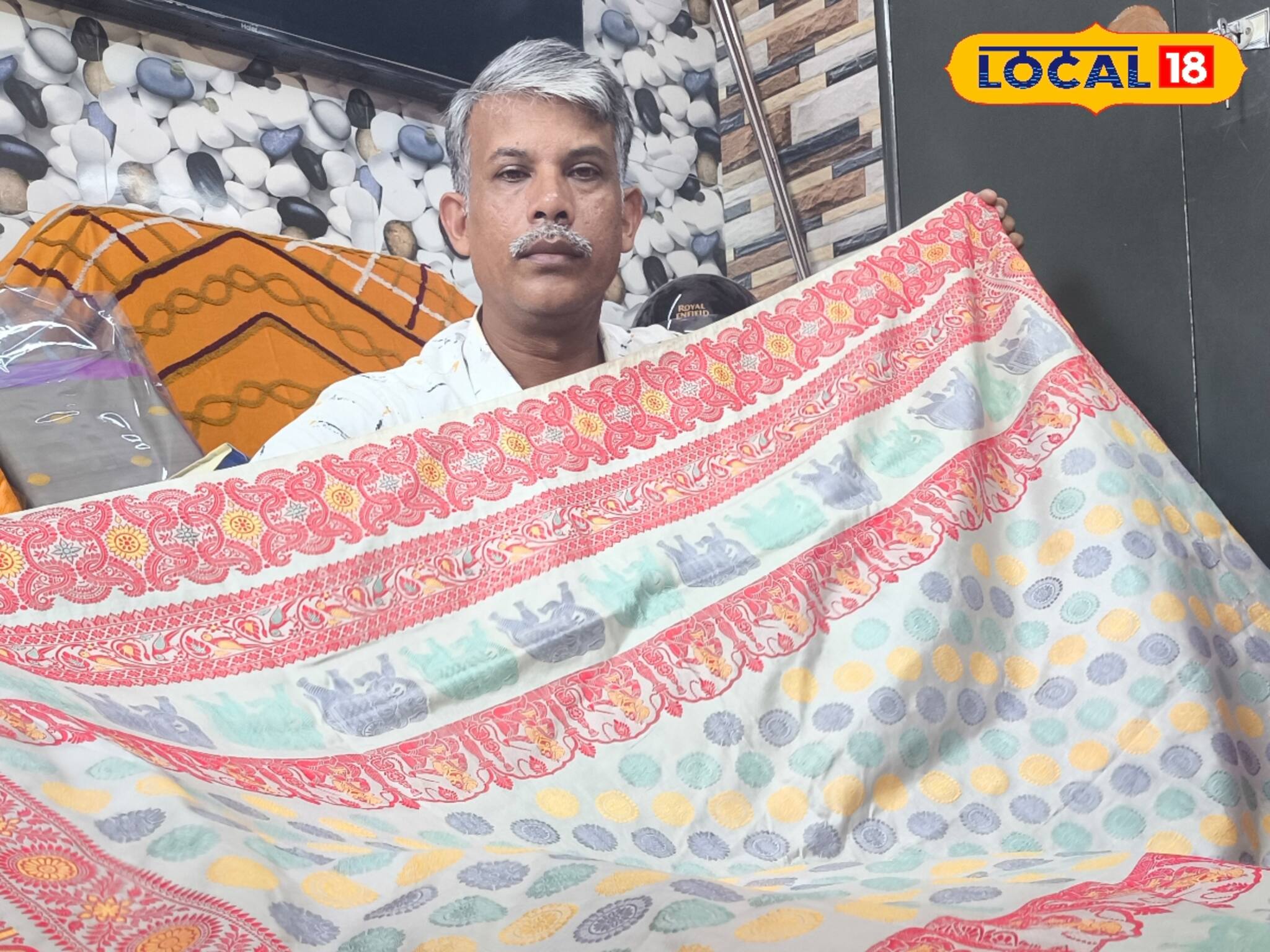 বাংলার নবাব মুর্শিদকুলি খাঁ ঐতিহ্যের পৃষ্ঠপোষকতা তৈরি হয় বাংলার বিশেষ বালুচরী শাড়ি!