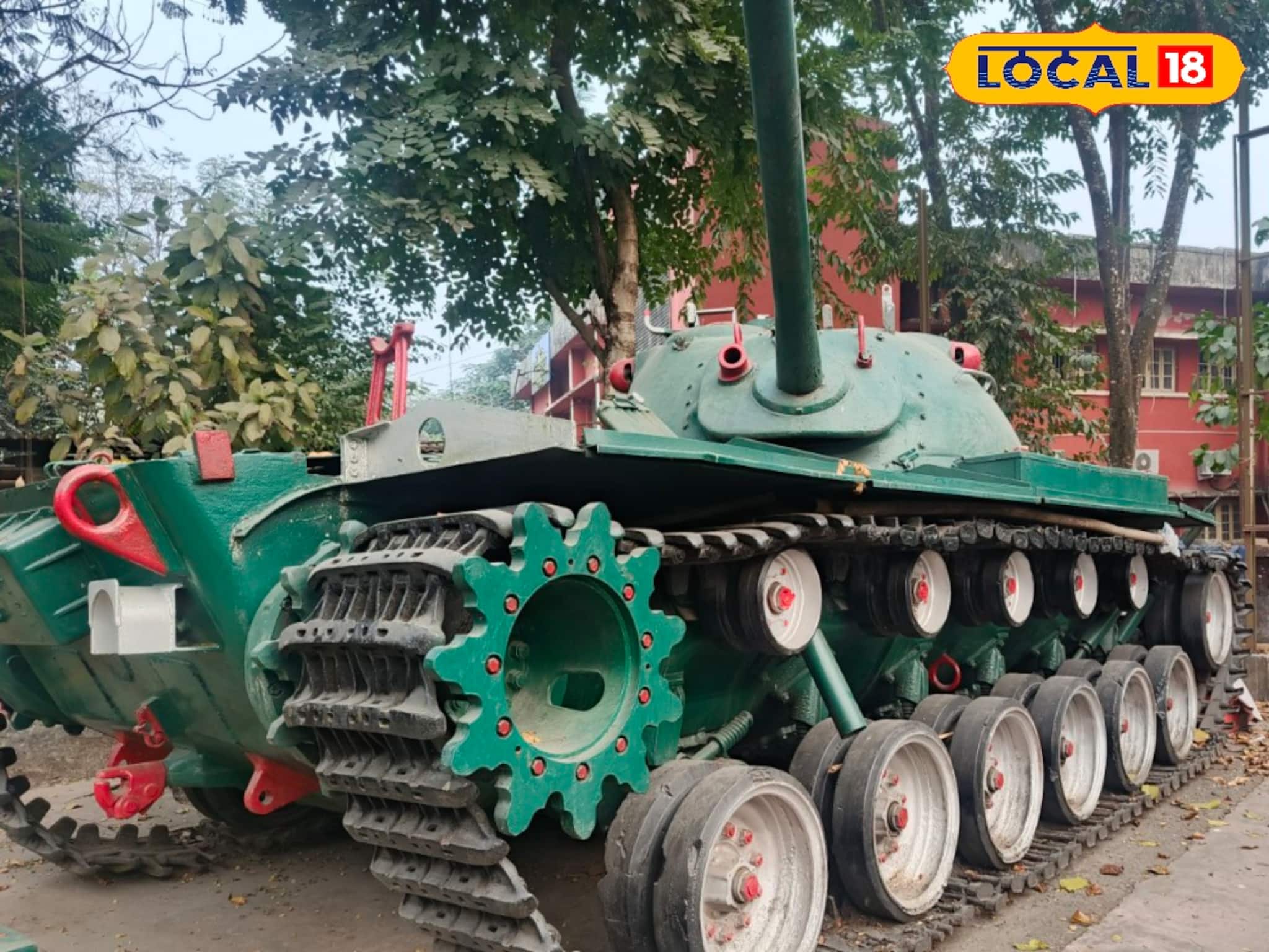 ভারত-পাক সংঘর্ষের স্মৃতি আজও রয়েছে এই জেলায়! দেখতে ছুটে আসে বহু মানুষ