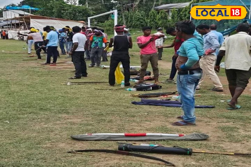 হাওড়ায় অনুষ্ঠিত তীরন্দাজ প্রতিযোগিতায় অংশগ্রহণ করতে, পূর্ব ও পশ্চিম মেদিনীপুর হুগলি পুরুলিয়া ও বাঁকুড়া সহ রাজ্যের বিভিন্ন প্রান্ত থেকে কয়েকশো আদিবাসী পুরুষ ও মহিলা হাজির হয়।