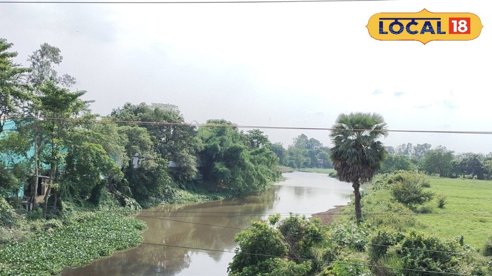 সংস্কারের অভাবে বেহাল অবস্থায় মালদহের বেহুলা নদী