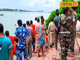 গঙ্গার ঘাটে