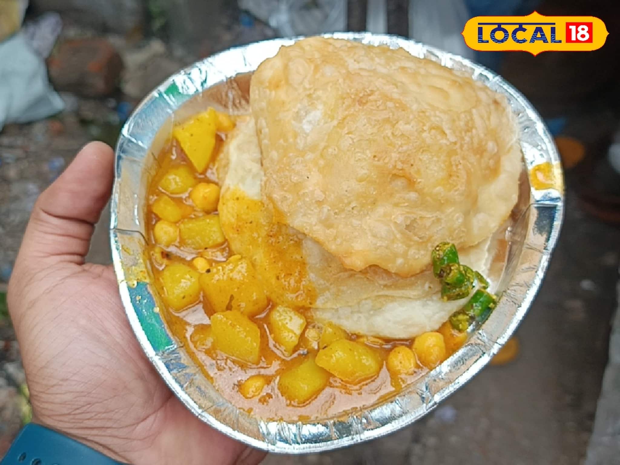 ২০ টাকা দিলেই মিলছে...! দূর-দূরান্ত থেকে ছুটে আসছে মানুষ, কীসের টানে? জানলে চমকে যাবেন