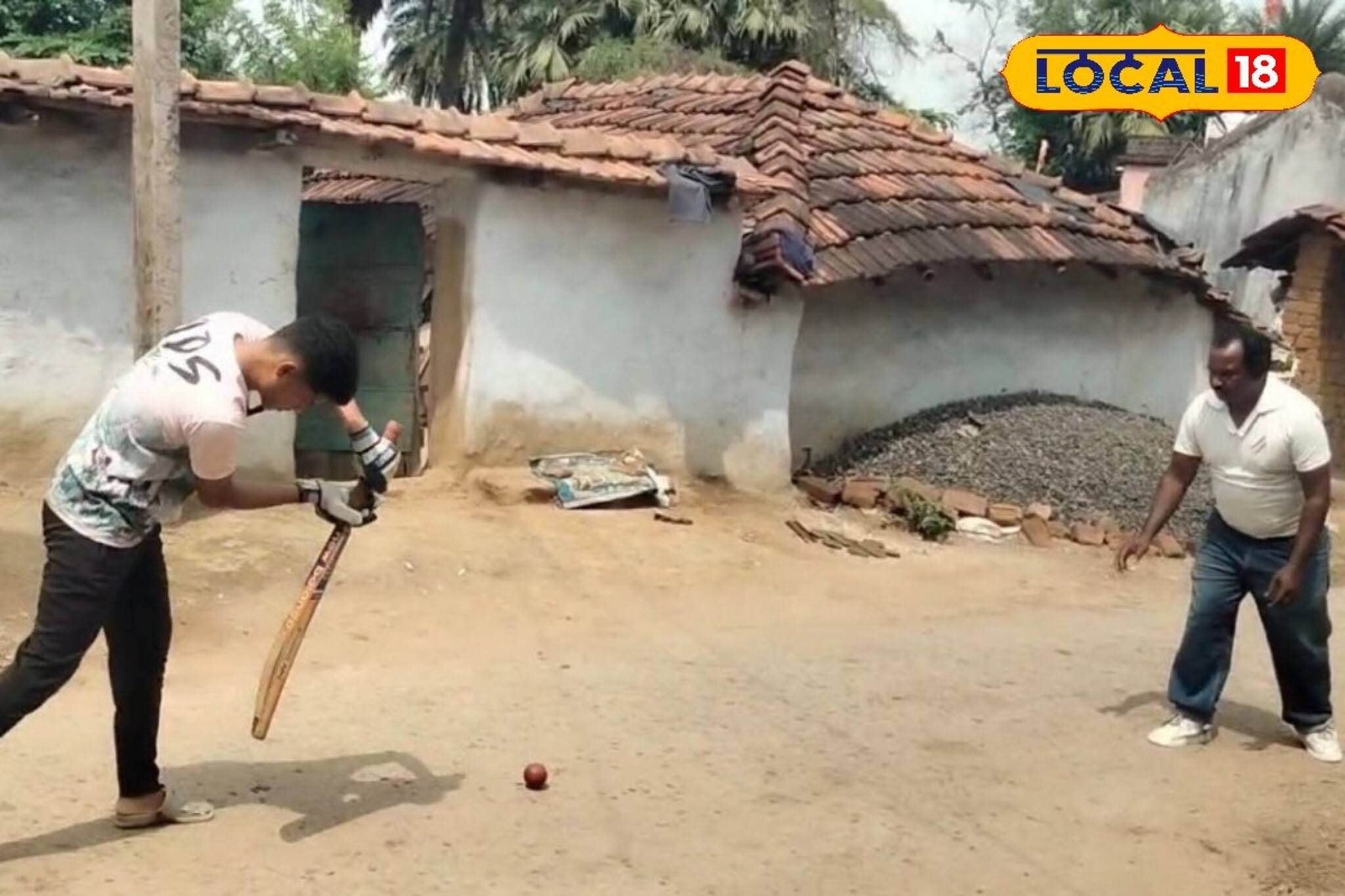 দিনমজুরের ছেলে! ক্রিকেট শিখছে সাহার কাছে