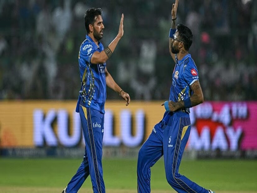 মুম্বই এবং রাজস্থানের মধ্যে টসের সময় হার্দিক পান্ডিয়ার চোটের কথা সামনে আসে৷ পান্ডিয়ার চোখের ঠিক ওপরে ব্যান্ডেজ ছিল৷  ধারাভাষ্যকারদের তার চোট নিয়ে কথা বলতে দেখা গেছে। তথ্য অনুযায়ী, অনুশীলনের সময় লোকাল এক স্পিনারের বলে সুইপ শট খেলতে গিয়ে হার্দিক আহত হন এবং বলটি ব্যাটের ধারে লেগে তার চোখে লাগে।