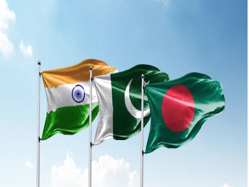 ভারত এবং বাংলাদেশের মধ্যে বন্ধুত্বের পট পরিবর্তন হয়েছে মহম্মদ ইউনূসের সরকার ক্ষমতায় আসার পরেই। এবার আরও ঘনিষ্ঠ হচ্ছে পাকিস্তান এবং বাংলাদেশ। 