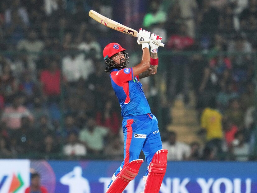 আইপিএলে এটি কেএল রাহুলের পঞ্চম সেঞ্চুরি। আইপিএলে সর্বাধিক সেঞ্চুরি করার নিরিখে তিনি চতুর্থ স্থানে পৌঁছেছেন। আইপিএলে সর্বোচ্চ ৮টি সেঞ্চুরি করেছেন বিরাট কোহলি। ক্রিস গেইল ৭টি সেঞ্চুরি নিয়ে তৃতীয় স্থানে এবং জস বাটলার ৬টি সেঞ্চুরি নিয়ে তৃতীয় স্থানে রয়েছেন।  (Photo Courtesy- AP)