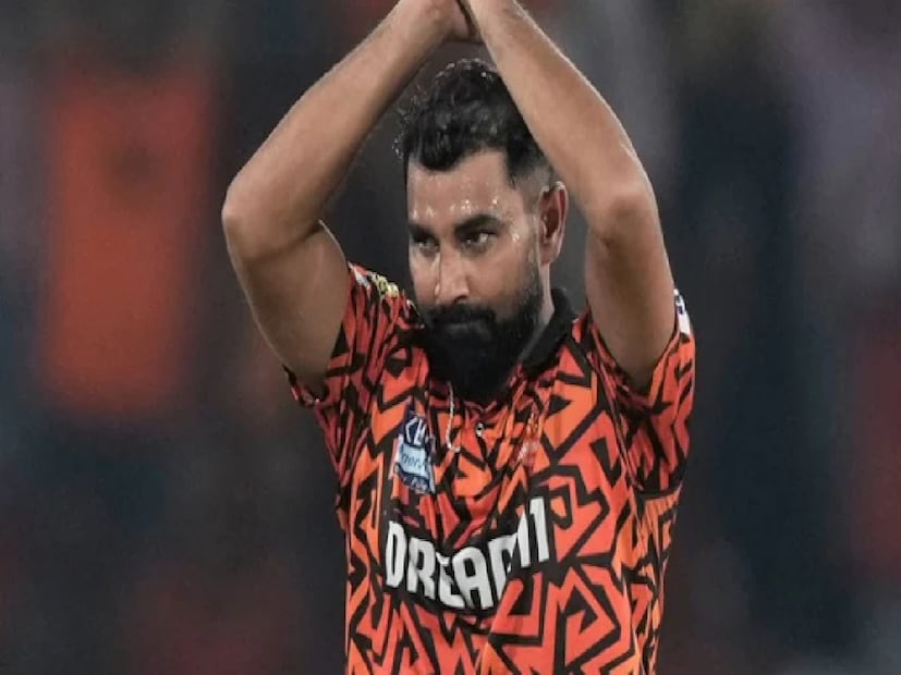 ক্রিকেট বিশেষজ্ঞরা মনে করছেন মহম্মদ শামির রান-আপে সমস্যা হচ্ছে। বল উইকেটকিপার পর্যন্ত ঠিকমতো পৌঁছাচ্ছে না। ম্যাচের মাঝে বারবার ডাগআউটে ফিরছেন বিশ্রামের জন্য। যা ফিটনেসের সমস্যার ইঙ্গিত দিচ্ছে।