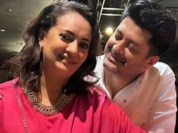বলিউড কাঁপাচ্ছেন যিশু! বাবার থেকে দূরে মুম্বই গিয়ে কী অবস্থা মেয়ে সারার, সেই ছবিই সামনে এল