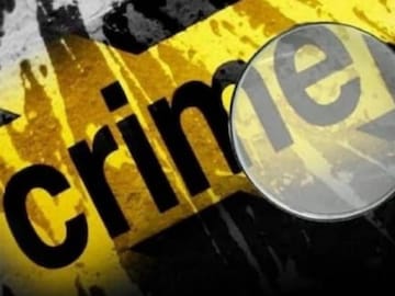 Crime News: প্রেমিককে বেঁধে রেখে প্রেমিকাকে গণধর্ষণ ৬ যুবকের! পৈশাচিক নির্যাতন রেকর্ড করে অশ্লীল ভিডিও ছড়িয়ে দেওয়া হল সোশ্যাল মিডিয়ায়! Crime News: প্রেমিককে বেঁধে রেখে প্রেমিকাকে গণধর্ষণ ৬ যুবকের! পৈশাচিক নির্যাতন রেকর্ড করে অশ্লীল ভিডিও ছড়িয়ে দেওয়া হল সোশ্যাল মিডিয়ায়!