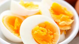 ডিম প্রাকৃতিকভাবে অ্যামিনো অ্যাসিড, ভিটামিন এবং খনিজ পদার্থে ভরপুর