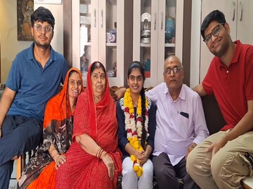 নিধি জোশী