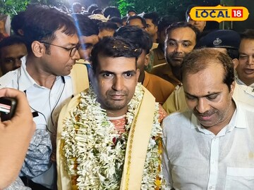 যখনই সীমান্তে ডাক পড়বে তখনই... ঘরে ফিরে বীর বিএসএফ জওয়ান পূর্ণমের মুখে দেশের ডিউটির কথা