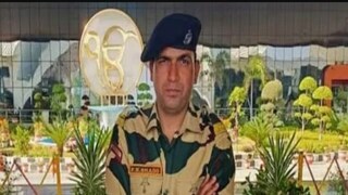 বিএসএফ জওয়ান পূর্ণম সাউ৷ 