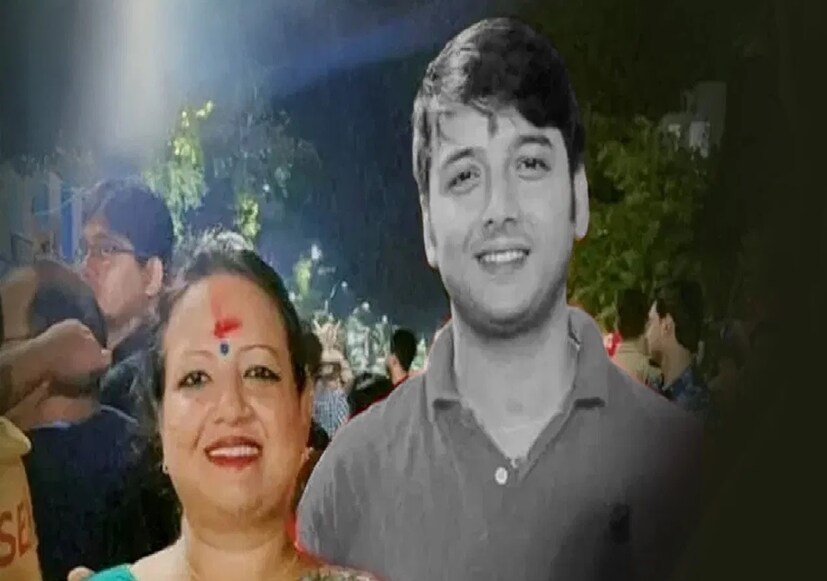 ইতিমধ্যেই সোশ্যাল মিডিয়ায় "আমি ঝুমা" বলে একটি প্রোফাইল থেকে রিঙ্কু ঘনিষ্ঠ ওই মহিলা দাবি করছেন, রিঙ্কু প্রীতমের বান্ধবী ঐ মহিলাকে যখনই বিয়ের কথা বলতেন, তিনি না বলে দিতেন। বলতো দু'বছর পর ভাবব। মেয়েটির রিঙ্কুর ছেলেকে নানা ভাবে অত্যাচার করত , সেই কথা ছেলে সৃঞ্জয় দিলীপ ঘোষ ও রিঙ্কুকে কিছুদিন আগেই জানিয়ে ছিলেন। তারপরই ওই বান্ধবীকে সৃঞ্জয় ওরফে প্রীতমের ফ্ল্যাটে ঢুকতে বারণ করে দেন। ঘটনার দিন ওই মহিলা কোন উদ্দেশেফ্ল্যাটে ঢোকে তা নিয়েও প্রশ্ন তুলেছেন তিনি। তার কথায় আরও জানা যাচ্ছে, কাছেই বাড়ি হওয়ার পরওএ টুকু রাস্তাও নিজের টাকায় ভাড়া দিয়ে ফেরননি তিনি। ঢুকে গিয়েছিল সৃঞ্জয়ের ফ্ল্যাটে। Photo- Collected 