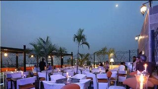 কলকাতায় বন্ধ সব রুফটপ রেস্তোরাঁ৷ ছবি- bluenbeyond/Facebook
