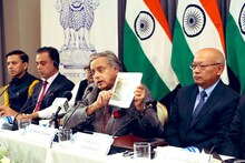 সাফল্য এনে দিল শশী থারুরের কূটনীতি, পাকিস্তানের প্রতি ‘ভালবাসা’ ভুলতে বাধ্য হল এই দেশ !