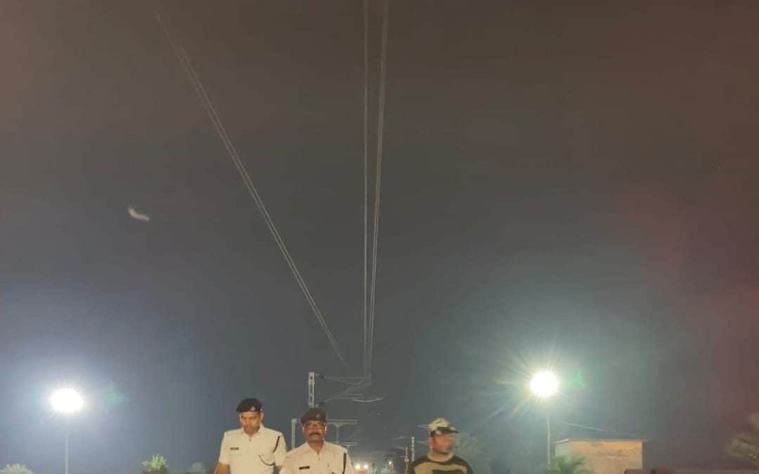 Railway News: ভারত-পাক সংঘাতের আবহে আরও কড়াকড়ি, এবার যা করল ভারতীয় রেল…! জানলে চমকে যাবেন Railway News amid the India Pakistan conflict Increased surveillance by RPF on North East Frontier Railway