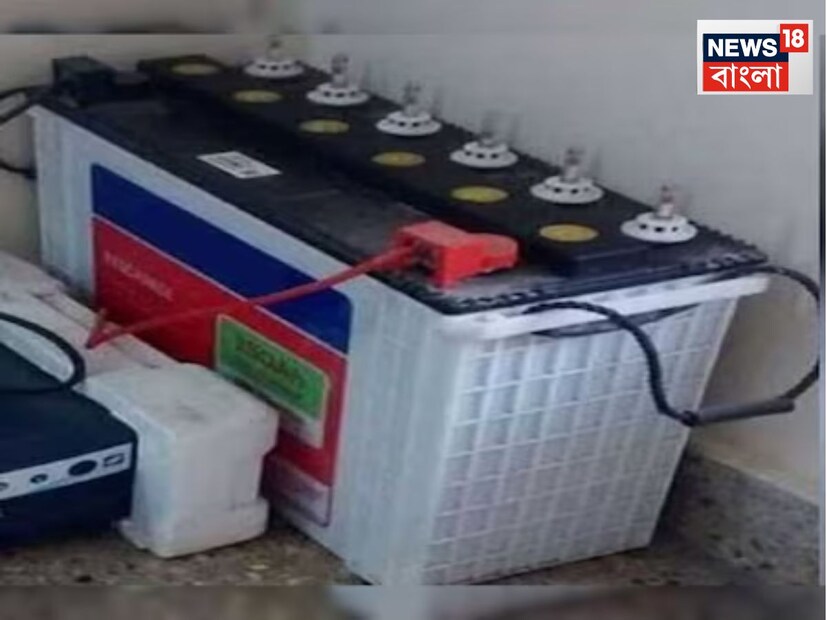 ইনভার্টারে চালান: বাড়িতে ইনভার্টার লাগানো থাকে তাহলে ইনভার্টারে শিফট করে নিন। ইনভার্টারে শিফট করলে বেড়ে যাবে ভোল্টেজ। বাড়ির লাইট ইনভার্টারে শিফট করে দিন যাতে পাখা ঠিকভাবে চলে এবং বাড়িতে সঠিক আলো আসে।