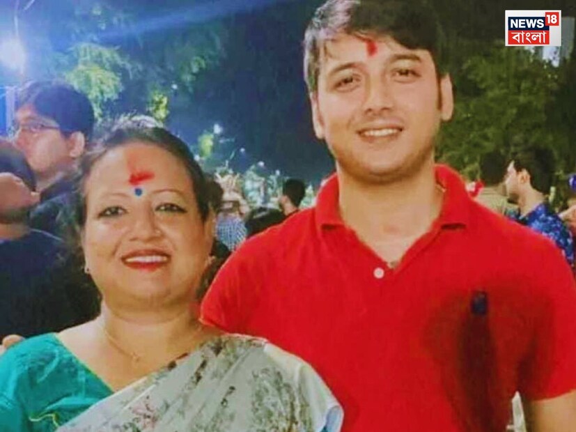 হাসপাতালে নিয়ে গেলে তাঁকে মৃত বলে ঘোষণা করেন চিকিৎসকরা৷ আরজি কর হাসপাতালে ময়নাতদন্তের পর সন্ধ্যায় নিমতলা মহাশ্মশানে শেষকৃত্য হয় প্রীতমের৷ সেখানেই উপস্থিত ছিলেন দিলীপ ঘোষ৷ প্রথমে শোনা গিয়েছিল প্রীতম আত্মঘাতীই হয়েছেন৷ যদিও ময়নাতদন্তের প্রাথমিক রিপোর্টে প্রীতম মৃত্যুতে কোনও অস্বাভাবিকতা পাওয়া যায়নি বলেই সূত্রের খবর৷