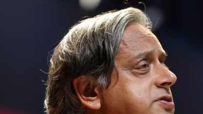 ‘ওরা যদি আবার আঘাত করে তাহলে...’! গুয়ানা থেকে পাকিস্তানকে সাবধান করলেন শশী, কড়া বার্তা কংগ্রেস নেতার
‘ওরা যদি আবার আঘাত করে তাহলে...’! গুয়ানা থেকে পাকিস্তানকে সাবধান করলেন শশী, কড়া বার্তা কংগ্রেস নেতার