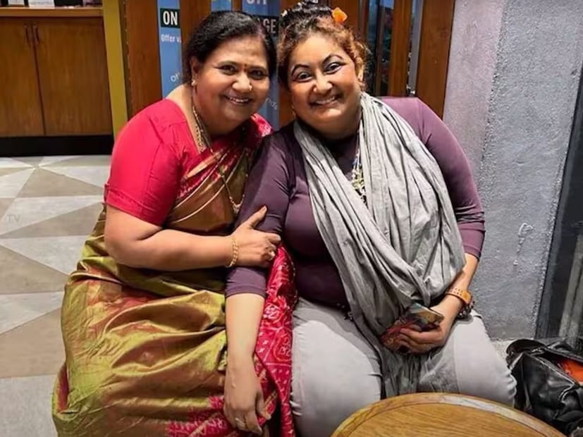 কিছুদিন আগে কানকার বাবা বলেছিলেন, “আমি আমার স্ত্রীকে ভালোবেসেই বিয়ে করেছিলাম, কিন্তু বিয়ের পর ভিন্ন মতের কারণে বিচ্ছেদ হয়েছে। কানকা জন্ম থেকে তিন বছর পর্যন্ত আমরা একসঙ্গে ছিলাম, তারপর বিচ্ছেদ হলো। আমাদের মধ্যে কোনও আইনগত বিবাহবিচ্ছেদ হয়নি। কানকা যখন অভিনয় শুরু করেছিল তখন তার বয়স ১৬ বছর ছিল।”