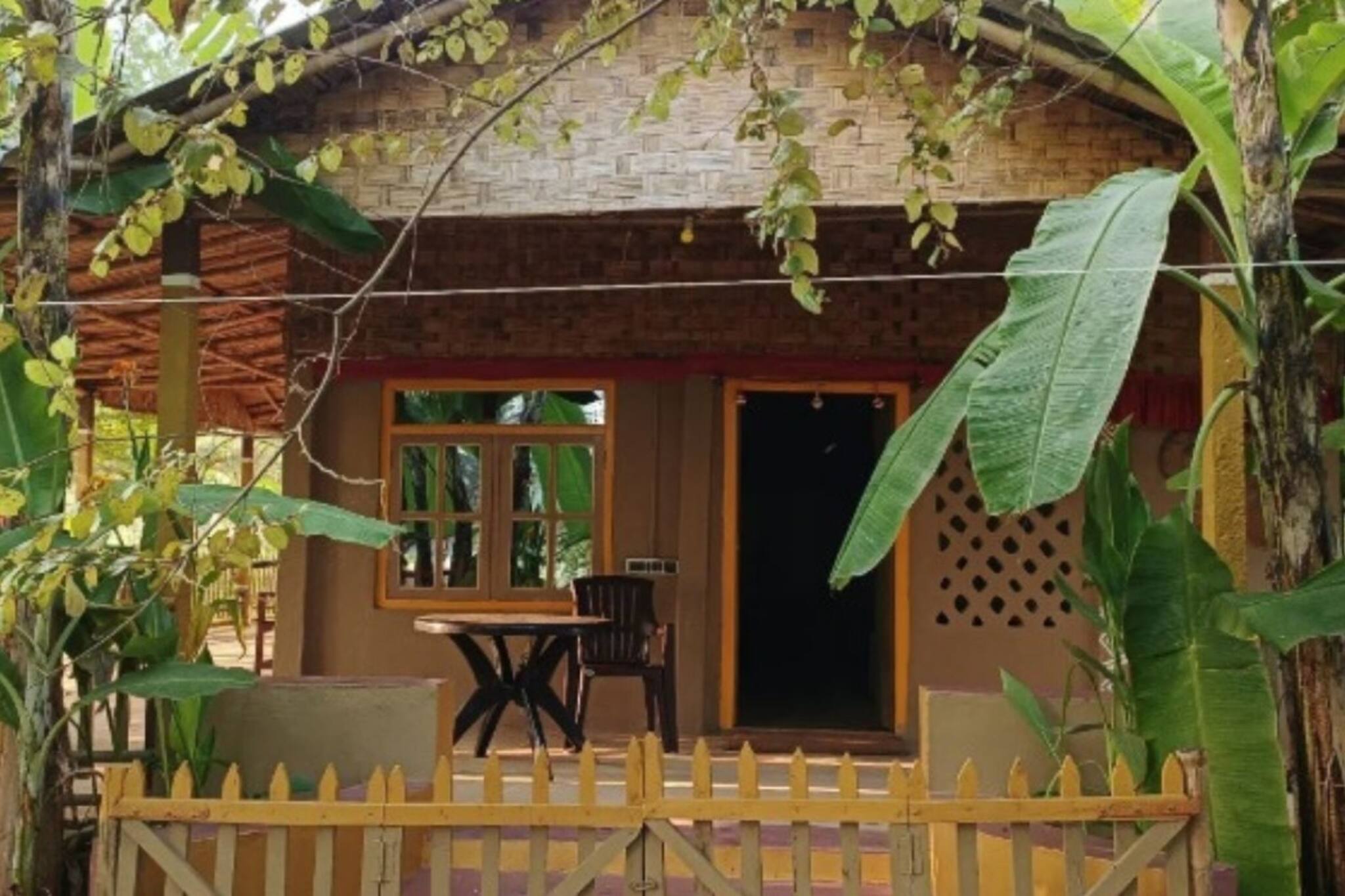 দিঘার আগেই আরামের হাতছানি! প্রকৃতিতে এই রিসর্টে এক রাত কাটিয়ে আসুন,ক্লান্তি দূর হবে