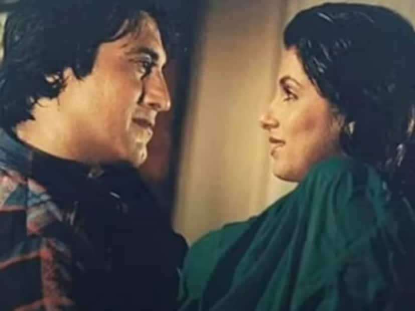 ডিম্পল কাপাডিয়ার সঙ্গে একটি রোমান্টিক দৃশ্যের শুটিং করার সময় বিনোদ খান্না এতটাই মুগ্ধ হয়েছিলেন। মহেশ ভাট কাট বলার পরেও তিনি অভিনেত্রীকে চুমু খেতে থাকেন। এই ঘটনায় হতবাক হয়ে যান ডিম্পল কাপাডিয়া। (ছবি সৌজন্যে: YouTube@videograb)