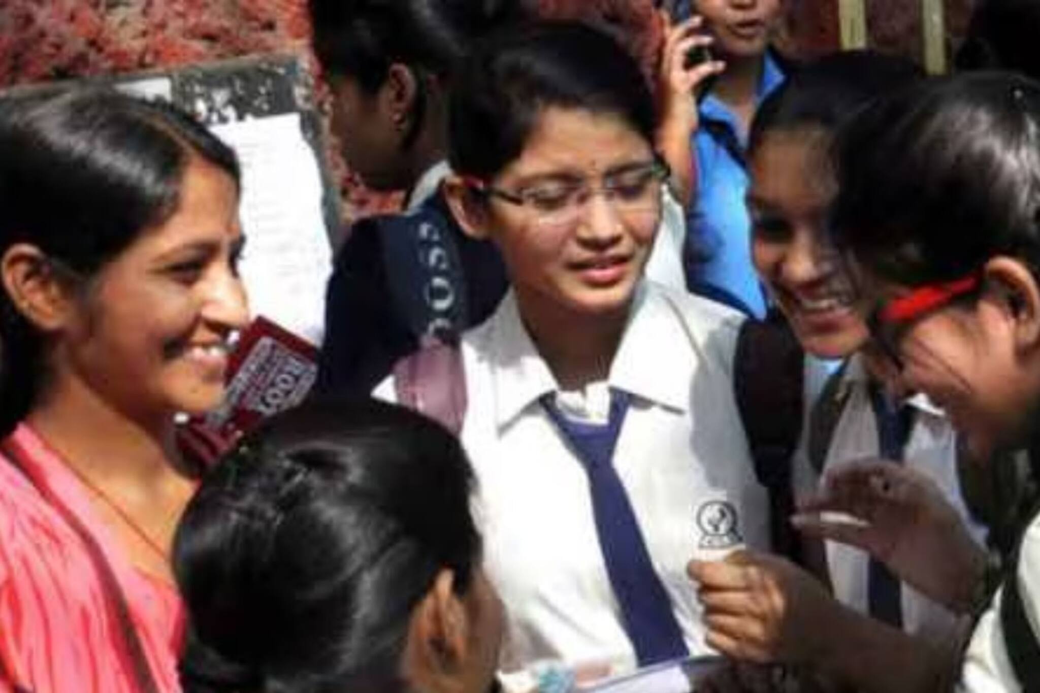 উচ্চমাধ্যমিক পরীক্ষার নিয়মে বড় পরিবর্তন! রেজাল্টের আগেই ফলাফল জানতে পারবেন পরীক্ষার্থীরা