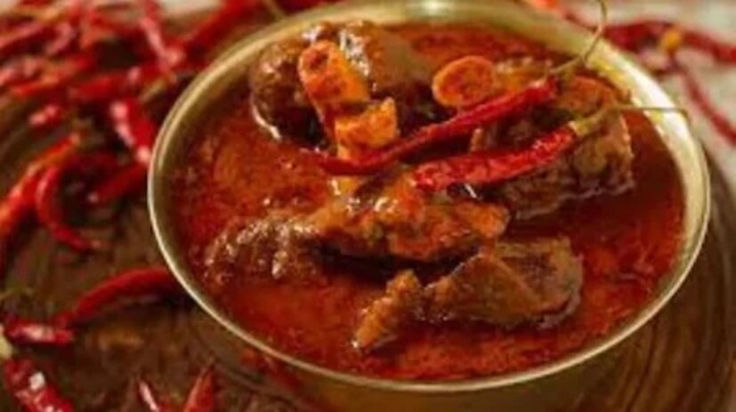  লাল মাংস এবং সামুদ্রিক খাবারে প্রচুর পরিমাণে পিউরিন থাকে, যা ইউরিক অ্যাসিড বাড়াতে পারে।
