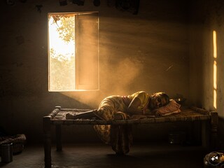 প্রতীকী ছবি (Image Courtesy AI)